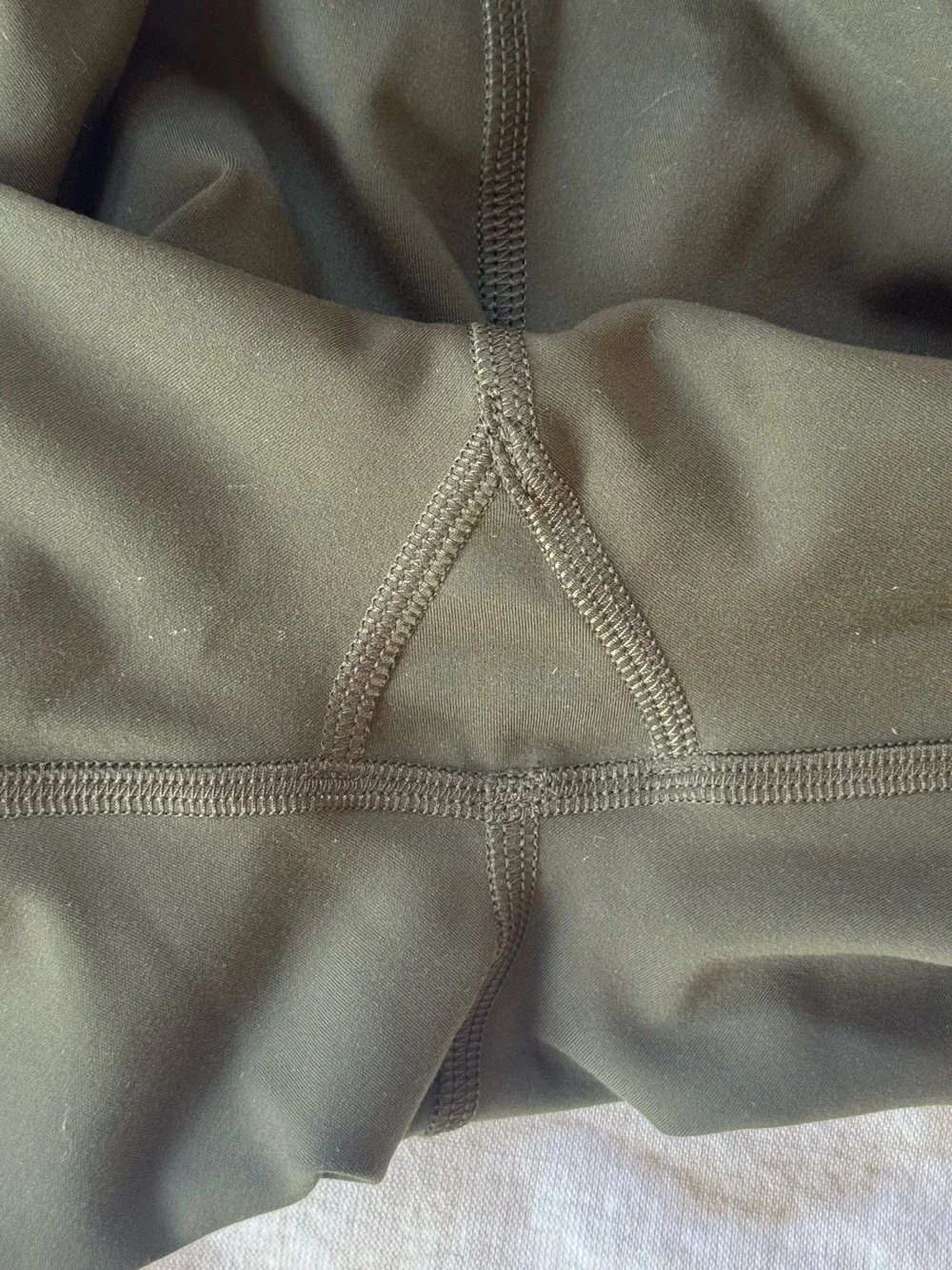 Lululemon Instill High Rise Tight 25”